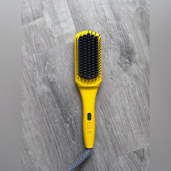 Drybar amazing straightening heating brush - Picture 2 of 7